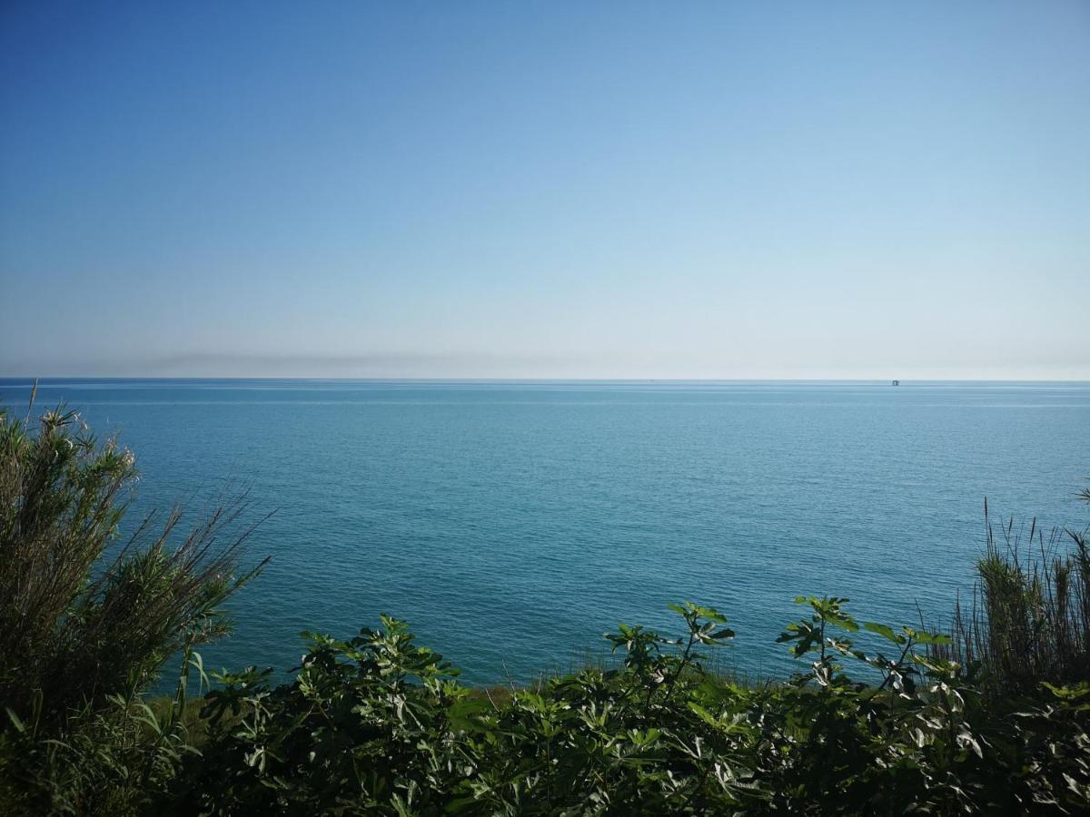 Vacanze Al Mare Appartamento In Villa Torino di Sangro Exteriör bild