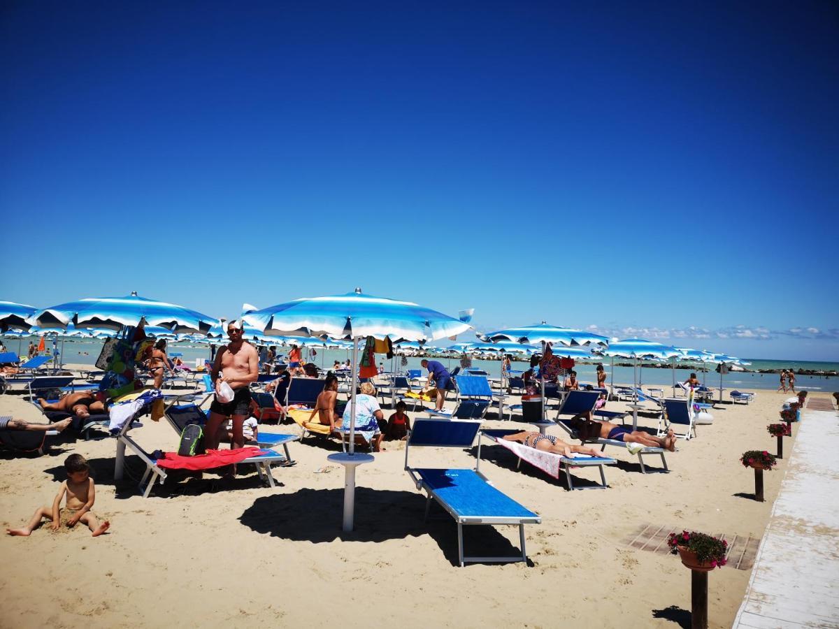 Vacanze Al Mare Appartamento In Villa Torino di Sangro Exteriör bild