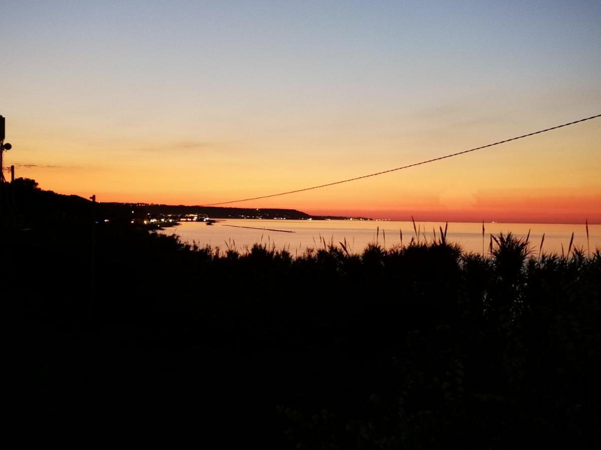 Vacanze Al Mare Appartamento In Villa Torino di Sangro Exteriör bild
