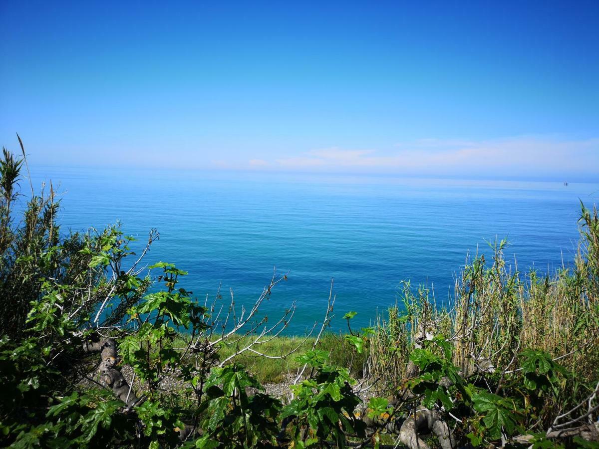 Vacanze Al Mare Appartamento In Villa Torino di Sangro Exteriör bild