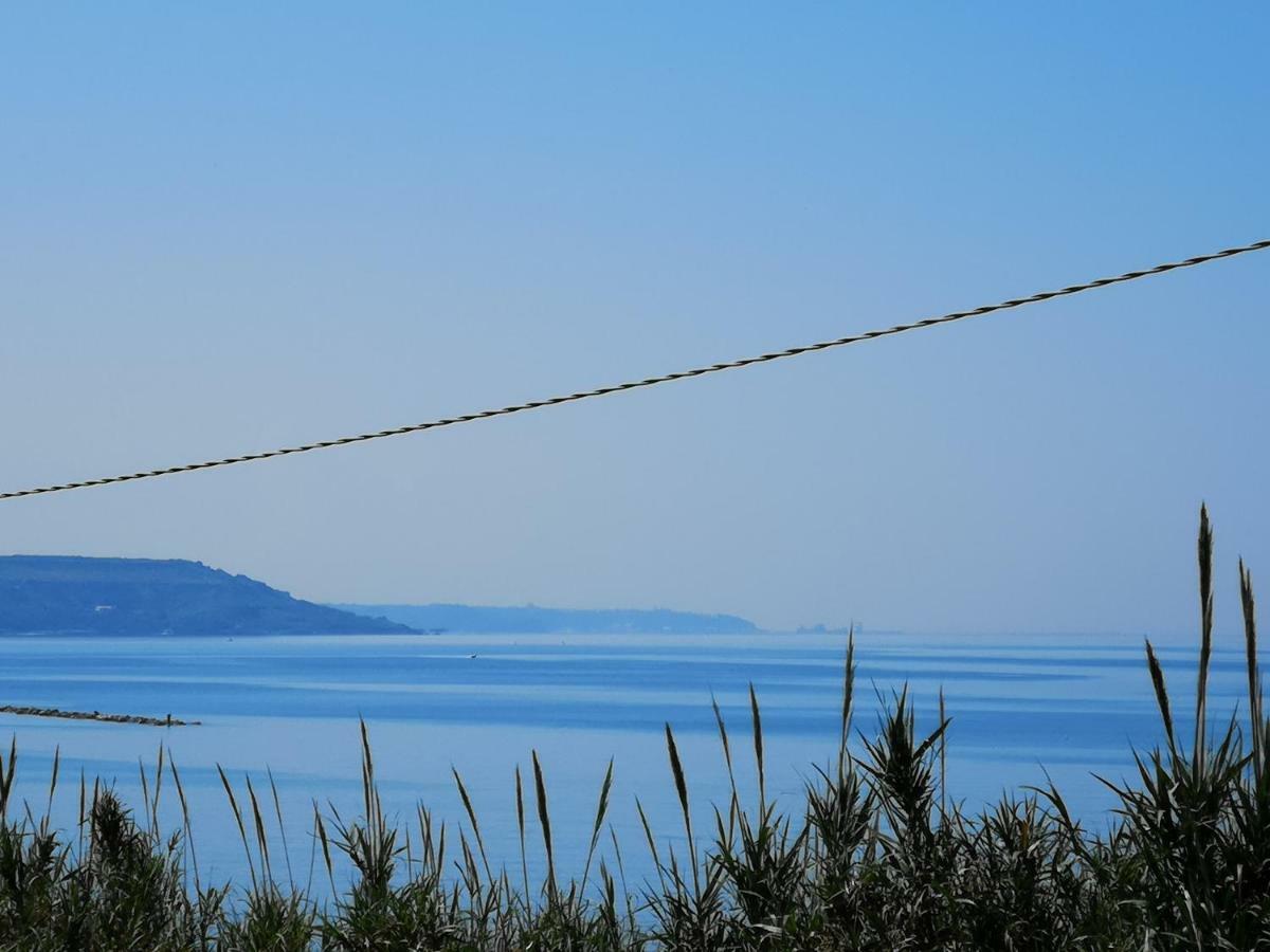 Vacanze Al Mare Appartamento In Villa Torino di Sangro Exteriör bild